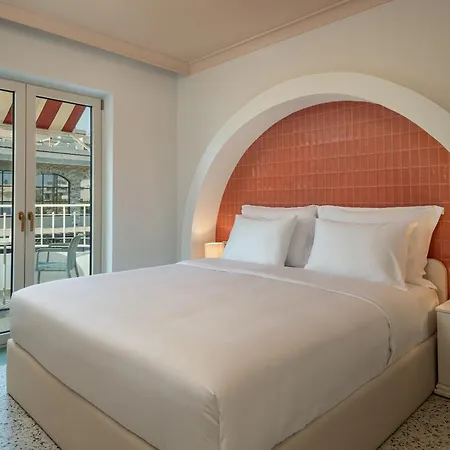 Coo Boutique - Adults Only 4*