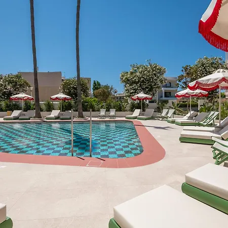 Coo Boutique - Adults Only 4*